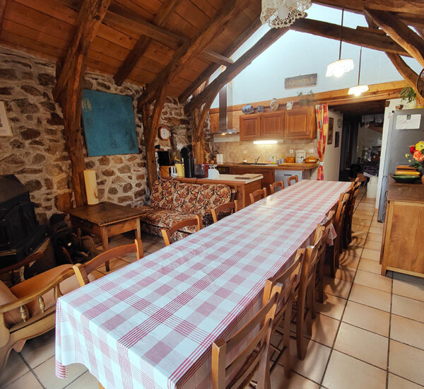 Salle à manger depuis l'entrée