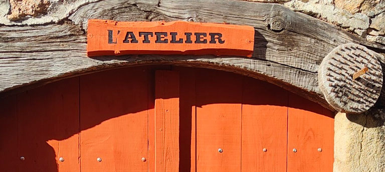 Entrée de l'atelier cyclo Entrée de l'atelier cyclo